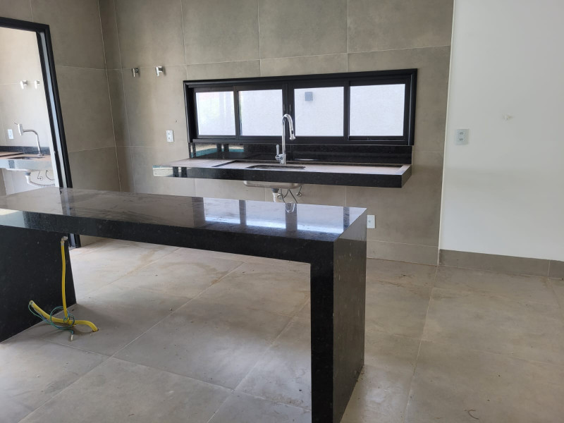 Casa de condomínio à venda Jardins Bolonha com 214m² e 4 quartos por R$ 1.500.000 - 1205530209-9ae29b02-3adc-47f0-9d6f-9a54e29f8a1f.jpg