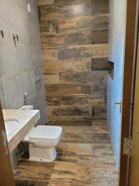 Casa de condomínio à venda Jardins Bolonha com 214m² e 4 quartos por R$ 1.500.000 - 1998088569-659c61ff-e659-494e-b259-8b68b5d4f62b.jpg