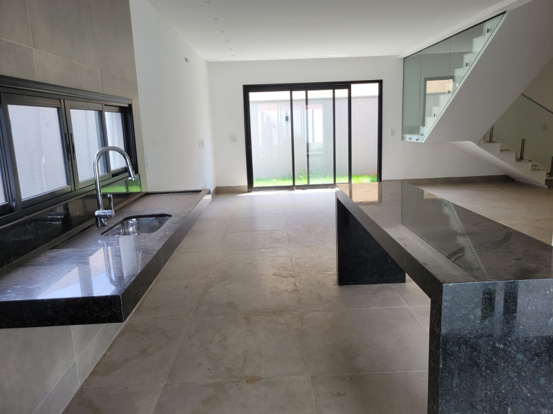Casa de condomínio à venda Jardins Bolonha com 214m² e 4 quartos por R$ 1.500.000 - 789204372-f83526e2-7e04-4126-a3b3-fd956beb4c08.jpg