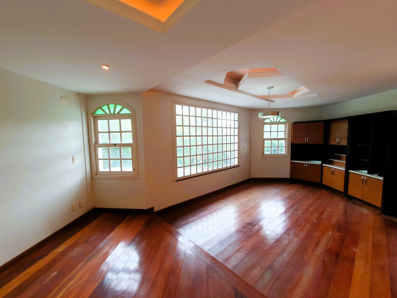 Casa de condomínio à venda Anil com 478m² e 5 quartos por R$ 1.650.000 - 1835142961-20240220-144156.jpg