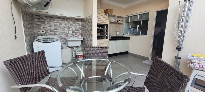 Casa à venda Jardim Universo com 110m² e 3 quartos por R$ 580.000 - 322074783-20240130-070713.jpg