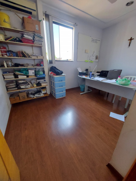 Casa à venda Bráz De Pina com 300m² e 4 quartos por R$ 650.000 - 1110714459-whatsapp-image-2024-03-16-at-10.jpeg