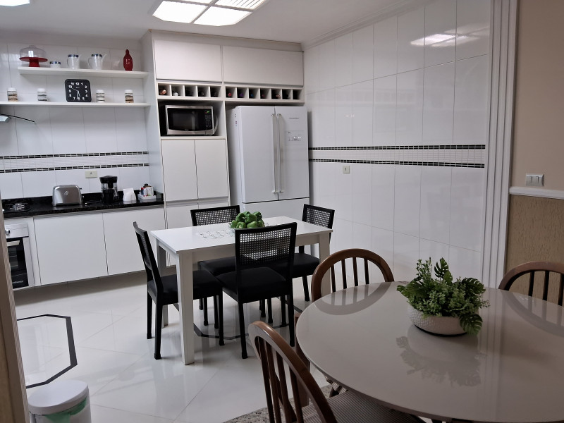 Casa à venda Parque São Domingos com 195m² e 4 quartos por R$ 1.150.000 - 1983544820-20240222-173505.jpg