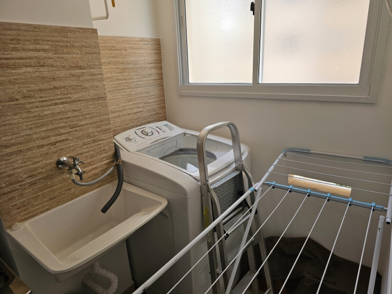 Apartamento à venda Cambuci com 40m² e 2 quartos por R$ 300.000 - 654939857-1.jpg