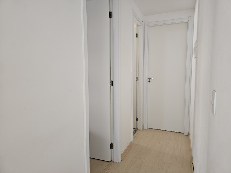 Apartamento à venda Cambuci com 40m² e 2 quartos por R$ 300.000 - 825225790-1.jpg