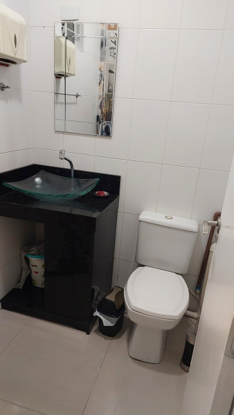 Comercial à venda Centro com 71m² e 0 quartos por R$ 890.000 - 1679673116-20231116-093905.jpg