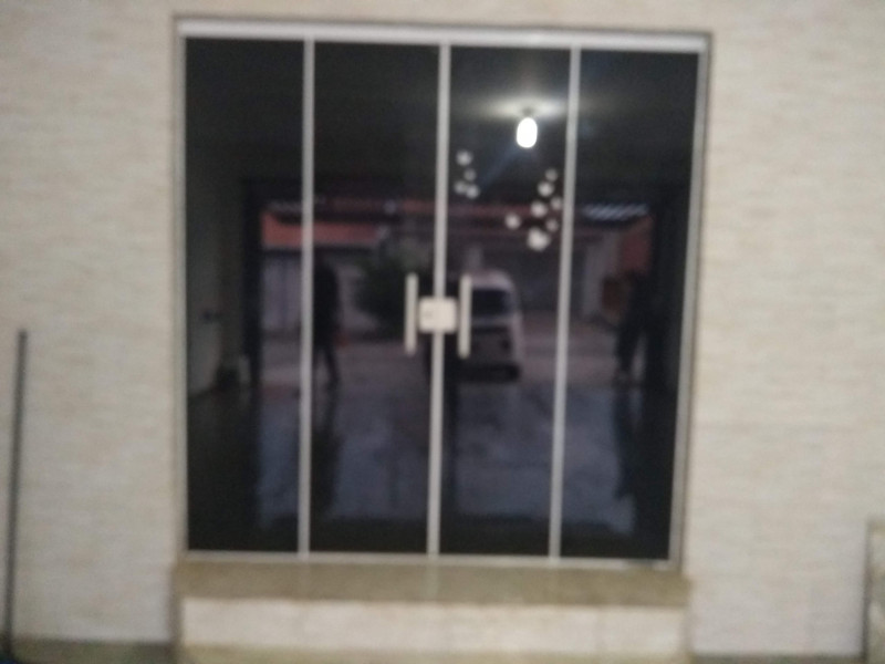 Casa à venda Jardim Eliana com 212m² e 3 quartos por R$ 390 - 184826922-img-20210110-185925380.jpg