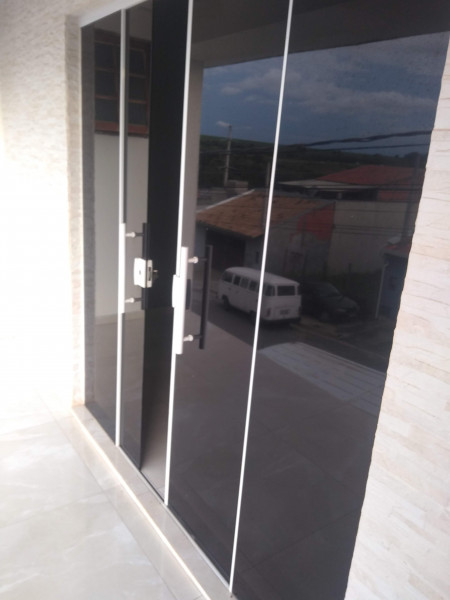 Casa à venda Jardim Eliana com 212m² e 3 quartos por R$ 390 - 82325896-img-20210110-184234121.jpg