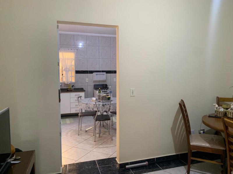 Casa à venda Jardim Morumbi III com 125m² e 2 quartos por R$ 400.000 - 1820254456-img-20240317-wa0015.jpg
