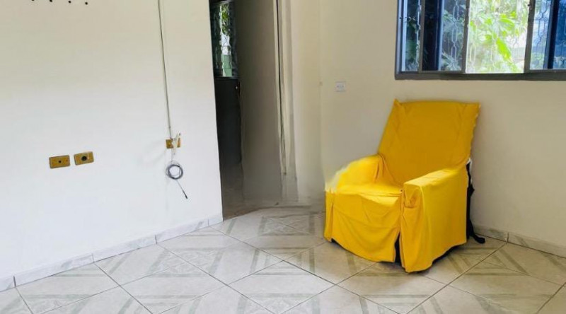 Casa à venda Jardim Sao Bento com 240m² e 5 quartos por R$ 490.000 - 1833846263-69c31235-431c-411e-99dd-fb26e43518da.jpeg