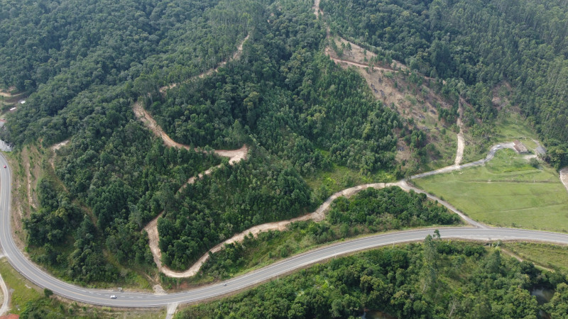 Sítio à venda Centro com 3670000m² e 1 quarto por R$ 1.500.000 - 1612126759-dji-0399.JPG