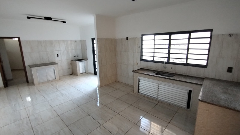Casa à venda Jardim das Paineiras com 369m² e 3 quartos por R$ 390.000 - 1085594928-img-20230513-160612001.jpg