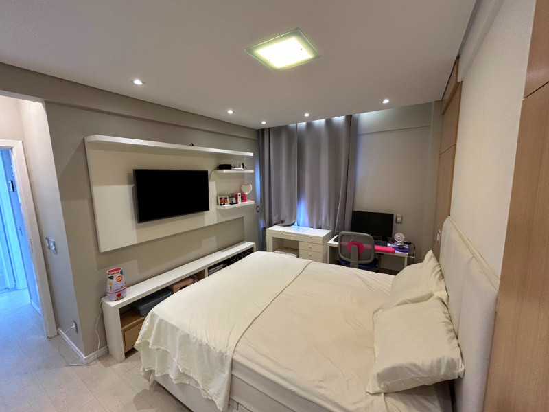 Cobertura à venda Ipiranga com 288m² e 3 quartos por R$ 860.000 - 146948177-02.jpg