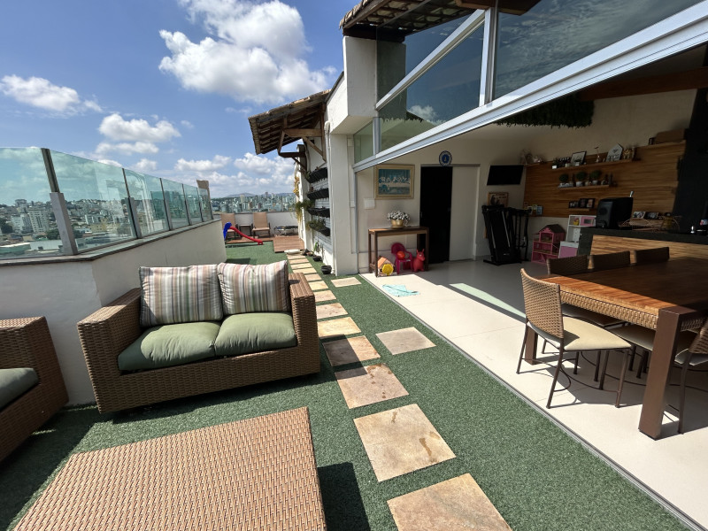 Cobertura à venda Ipiranga com 288m² e 3 quartos por R$ 860.000 - 1993478957-32.jpeg