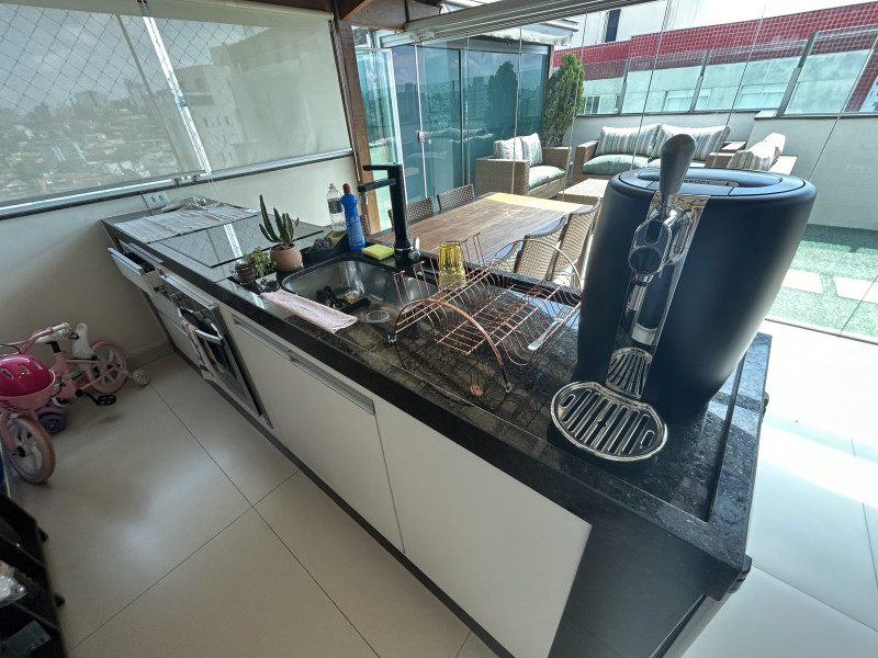 Cobertura à venda Ipiranga com 288m² e 3 quartos por R$ 860.000 - 544932669-25.jpeg