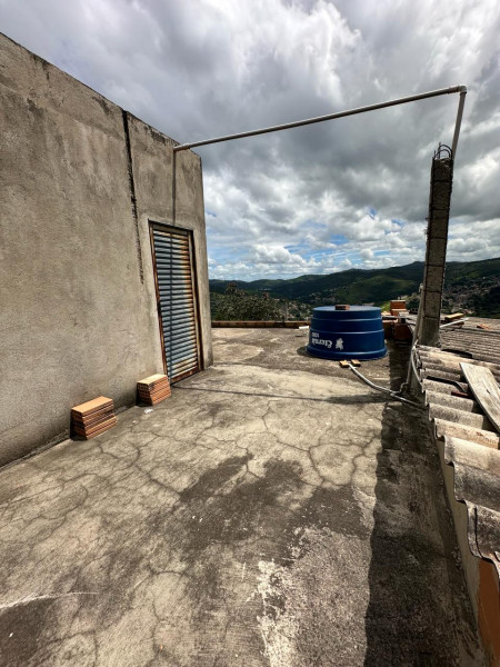 Casa à venda Santo Antônio (Roça Grande) com 200m² e 2 quartos por R$ 150.000 - 104889474-whatsapp-image-2024-03-19-at-11.jpeg