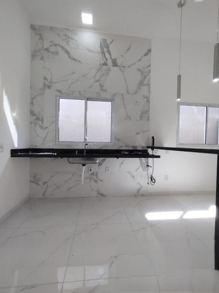 Casa à venda Vila Operaria II com 57m² e 2 quartos por R$ 399.000 - 768508603-20240222115401543408-2.jpg