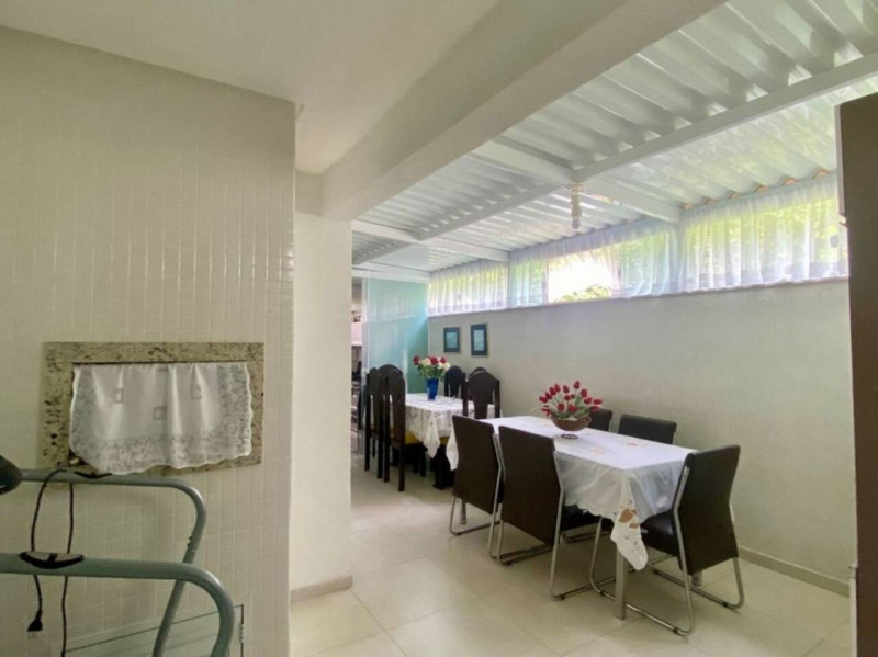 Apartamento à venda Nações com 121m² e 2 quartos por R$ 1.050.000 - 1417126407-apto6.jpg