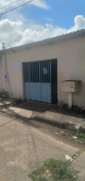 Casa à venda Ulisses Guimarães com 160m² e 3 quartos por R$ 65.000 - 1542805597-19caee1e-ff03-4a3e-b7bc-01a09944f7a1.jpeg