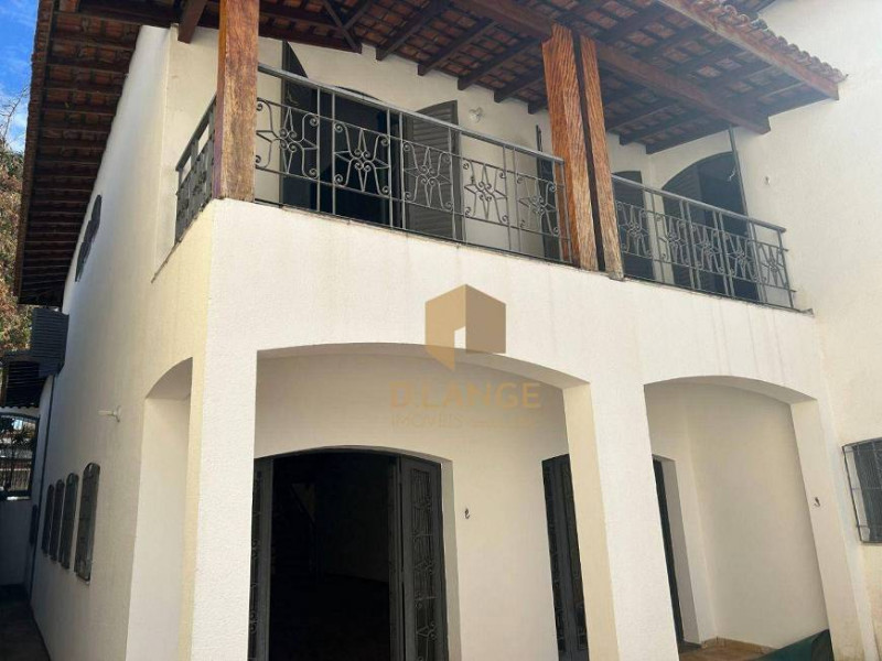 Casa à venda Parque São Quirino com 480m² e 5 quartos por R$ 1.100.000 - 730810239-fundo-da-casa.jpg