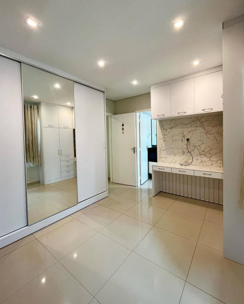 Casa de condomínio à venda São Francisco com 140m² e 3 quartos por R$ 700.000 - 1627836936-1000205286.jpg