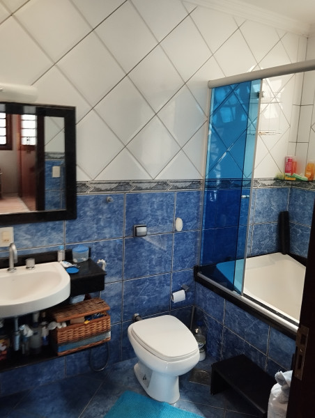 Casa para alugar Vila Bastos com 140m² e 3 quartos por R$ 5.000 - 1949289097-1000136623.jpg