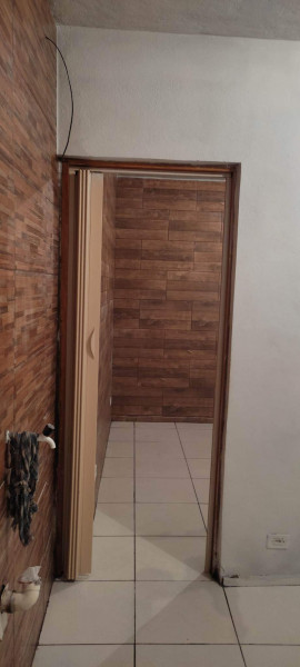 Casa à venda Jardim Vassouras com 190m² e 3 quartos por R$ 230 - 1694890401-1000000108.jpg