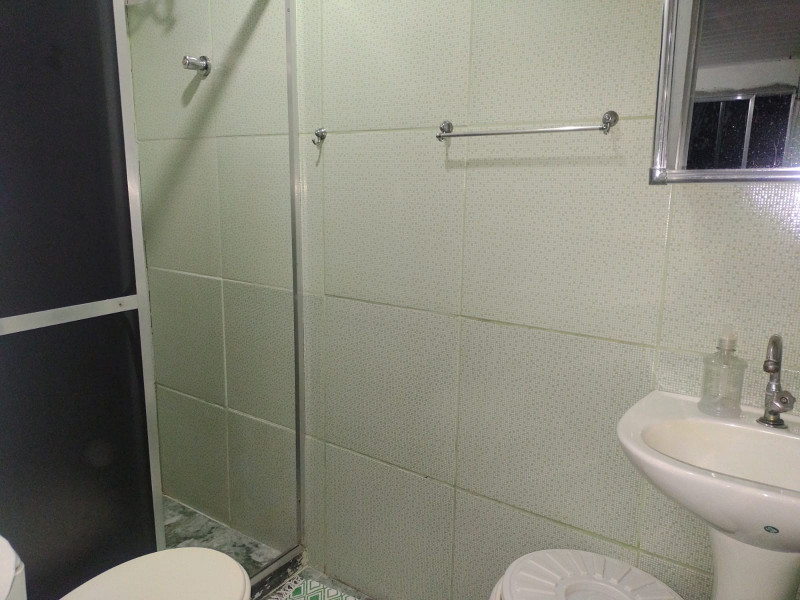 Casa de condomínio à venda Pavuna com 60m² e 2 quartos por R$ 150.000 - 1097111415-banheiro-002.jpeg