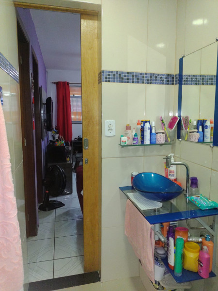 Casa de condomínio à venda Pavuna com 60m² e 2 quartos por R$ 150.000 - 401604269-banheiro-01.jpeg