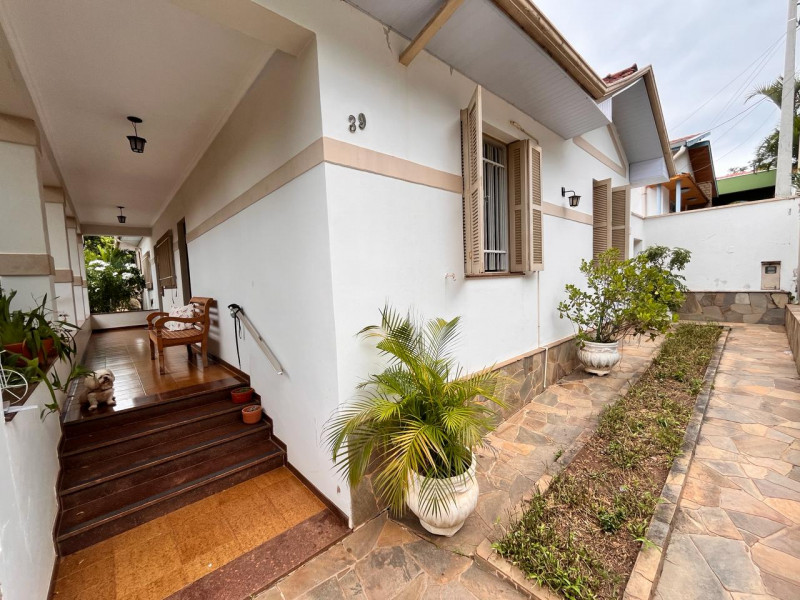 Casa à venda Centro com 175m² e 4 quartos por R$ 650.000 - 1842288762-imagem-do-whatsapp-de-2024-03-20-as-10.jpg