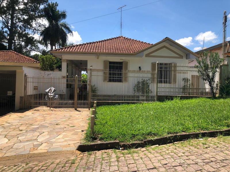 Casa à venda Centro com 175m² e 4 quartos por R$ 650.000 - 919782850-imagem-do-whatsapp-de-2024-03-20-as-10.jpg