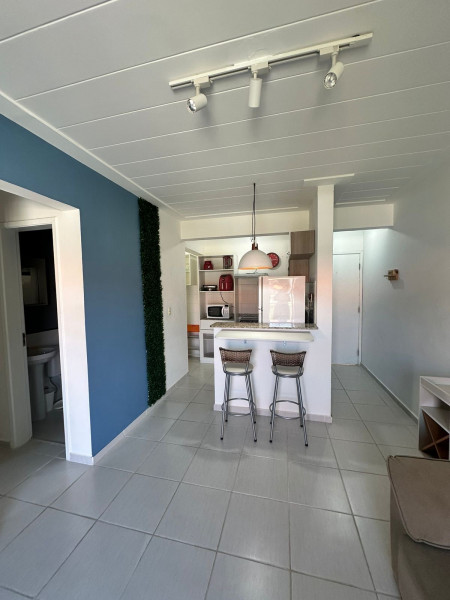 Apartamento para alugar Balneario das Garcas com 65m² e 2 quartos por R$ 1.500 - 1863812157-7097a6c0-c5a3-4a6a-a45b-5ca839ca9f01.jpeg