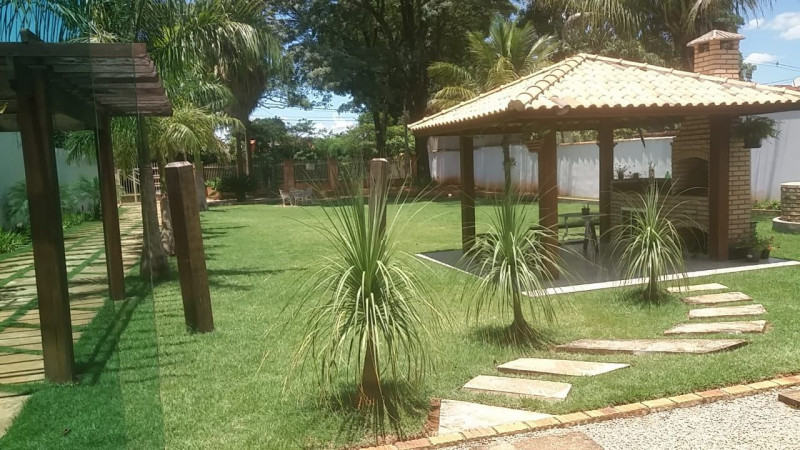 Chácara à venda Centro com 1000m² e 4 quartos por R$ 890.000 - 126116299-b276db45-8cec-4fb3-80d2-d87f467720da.jpg