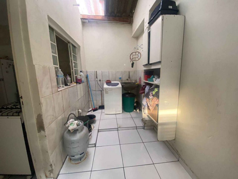 Casa à venda Jardim Monte Cristo/Parque Oziel com 1000m² e 3 quartos por R$ 250.000 - 574904052-10.jpg