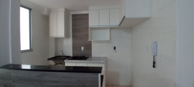 Apartamento à venda Parque Fehr com 38m² e 2 quartos por R$ 195.000 - 42258925-img-20240320-wa0010.jpg