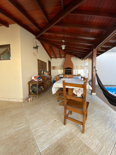 Casa à venda Jardim Terras de Santo Antonio com 250m² e 3 quartos por R$ 490.000 - 409464954-69c683ed-d487-42ea-9b21-74ded883af56.jpeg