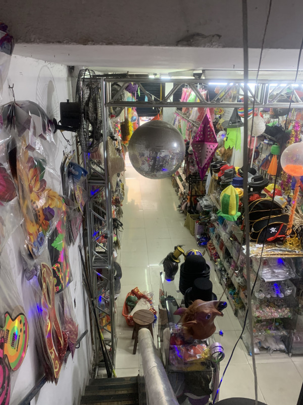 Comercial à venda Centro com 140m² e 0 quartos por R$ 699.000 - 280039873-img-6123.jpg