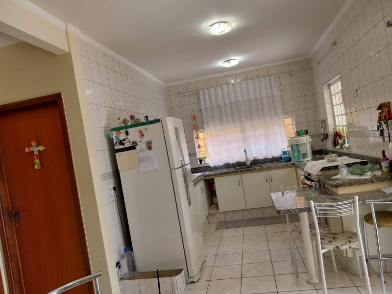 Casa à venda Vila Georgina com 330m² e 3 quartos por R$ 1.272.000 - 1111685196-img-20240126-wa0018.jpg