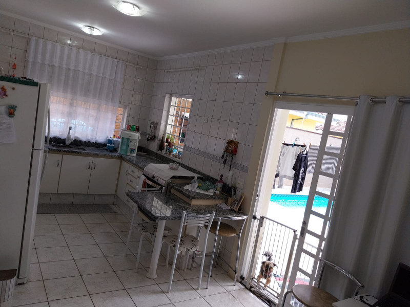 Casa à venda Vila Georgina com 330m² e 3 quartos por R$ 1.272.000 - 1221085754-img-20240126-wa0011.jpg