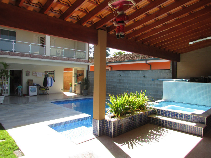 Casa à venda Vila Georgina com 330m² e 3 quartos por R$ 1.272.000 - 2096172129-img-20230812-wa0049.jpg