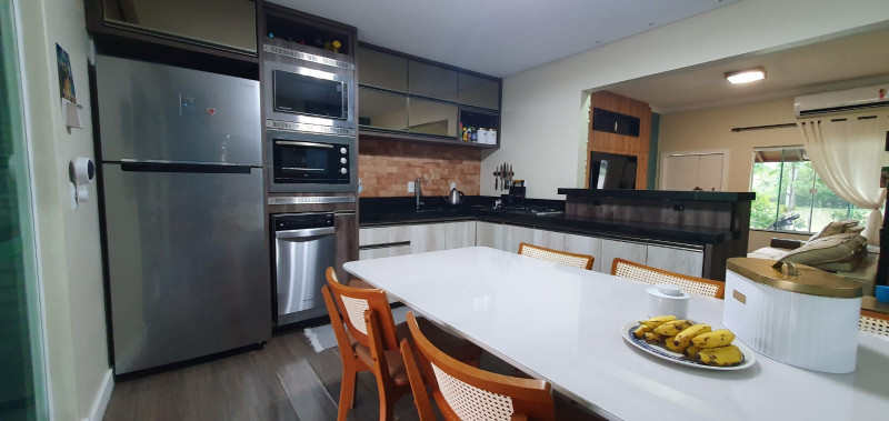 Casa de condomínio à venda Sul do Rio com 855m² e 3 quartos por R$ 1.490.000 - 724522424-img-20240225-wa0016.jpg