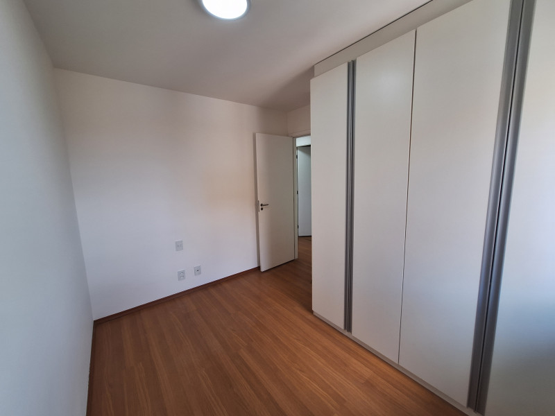 Apartamento à venda Jardim Tupanci com 76m² e 3 quartos por R$ 690.000 - 601306896-12-quarto-2.jpg