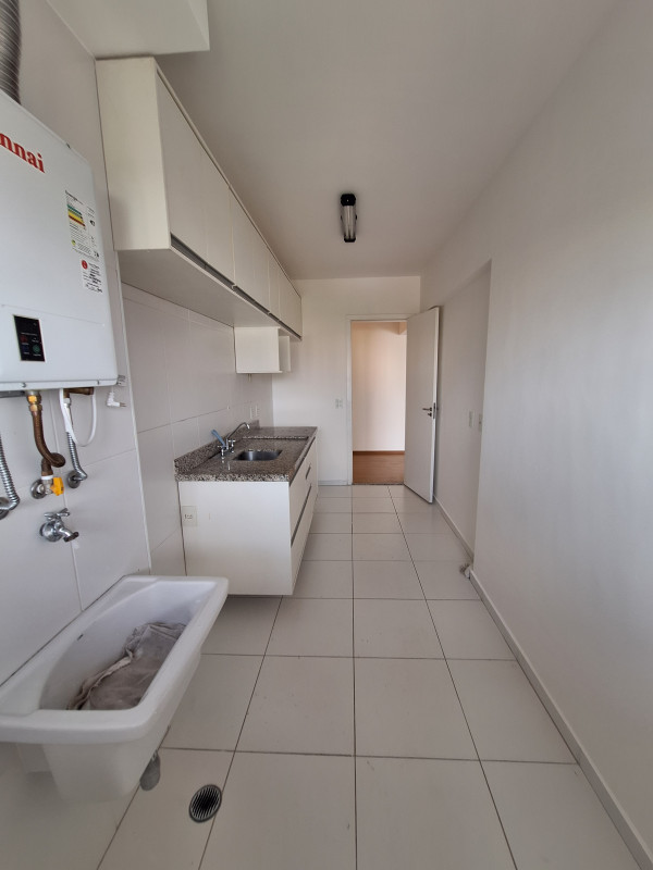 Apartamento à venda Jardim Tupanci com 76m² e 3 quartos por R$ 690.000 - 736329874-23-cozinha-e-area-servico.jpg