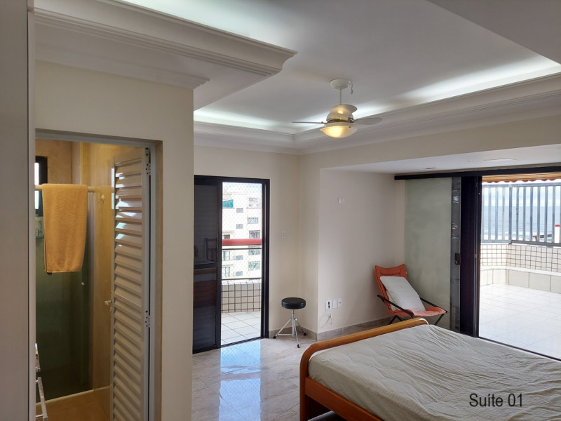 Apartamento à venda Vila Tupi com 194m² e 3 quartos por R$ 950.000 - 1096735031-11-suite01.jpg