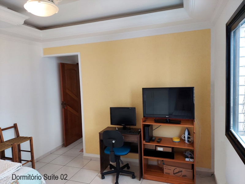 Apartamento à venda Vila Tupi com 194m² e 3 quartos por R$ 950.000 - 1983019315-09-suite02.jpg