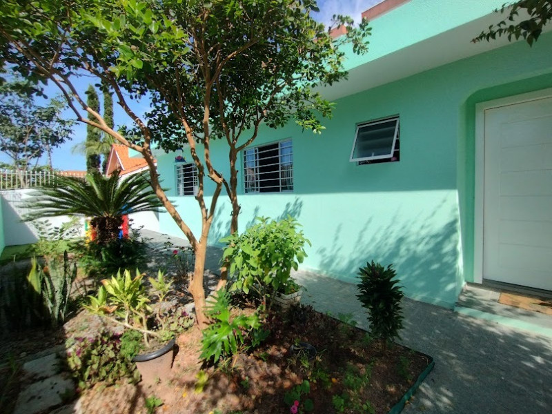 Casa à venda Ipiranga com 343m² e 3 quartos por R$ 685.000 - 206897709-imovel-676-1.jpg