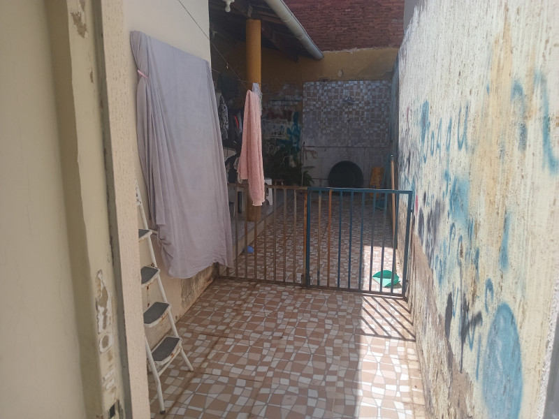 Casa à venda Salesianos com 120m² e 3 quartos por R$ 400.000 - 1000033628.jpg