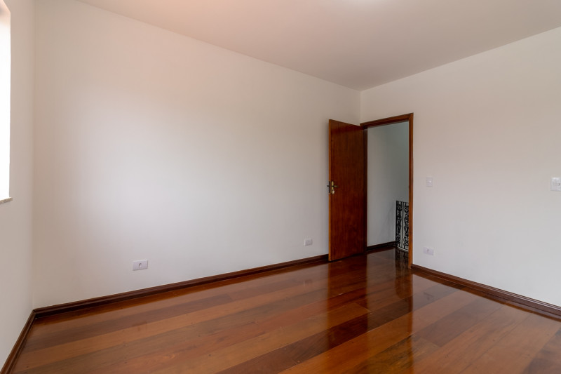 Casa à venda Vila Santana com 147m² e 3 quartos por R$ 720.000 - 1644454355-casa-itaquera-41.jpg