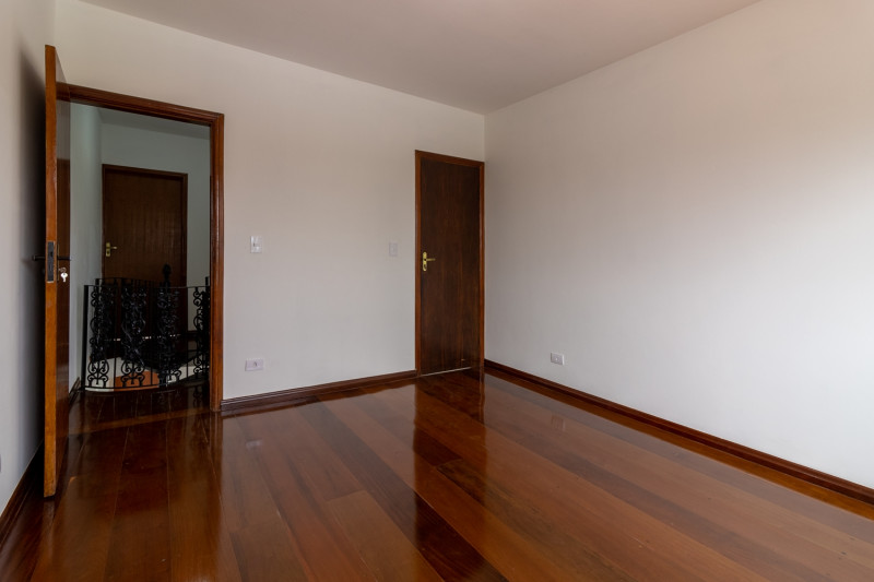 Casa à venda Vila Santana com 147m² e 3 quartos por R$ 720.000 - 1844201165-casa-itaquera-40.jpg