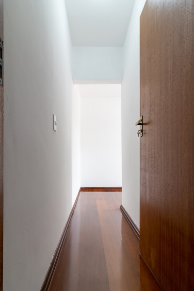 Casa à venda Vila Santana com 147m² e 3 quartos por R$ 720.000 - 1969956869-casa-itaquera-49.jpg